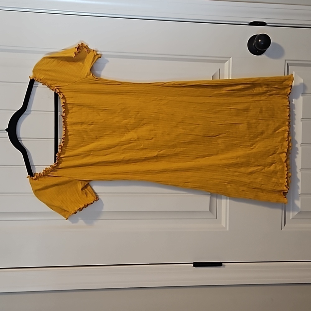 Yellow Off Shoulder Sundress Size L - Picture 3 of 7